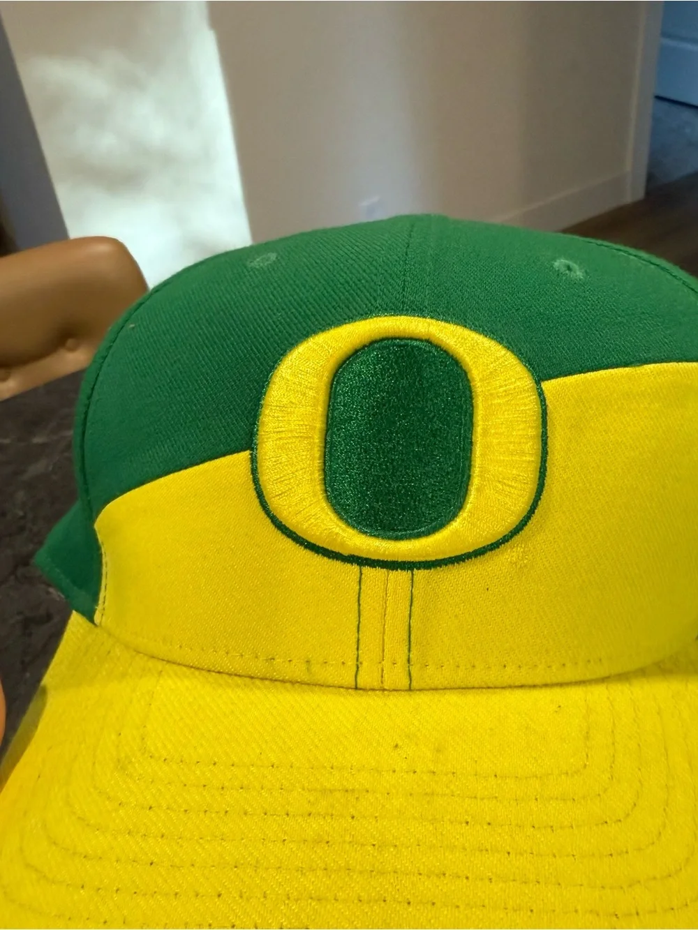 Nike Oregon Ducks classic 99 fitted hat OSFM green yellow